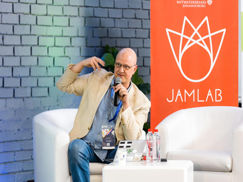 5L7A5713-800x600